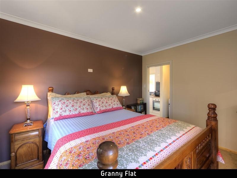 633 Brookton Highway, Roleystone WA 6111