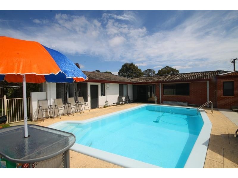 20 Dawson Street, Armadale WA 6112