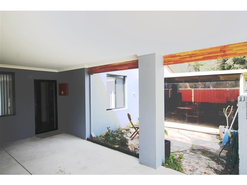 20 Dawson Street, Armadale WA 6112