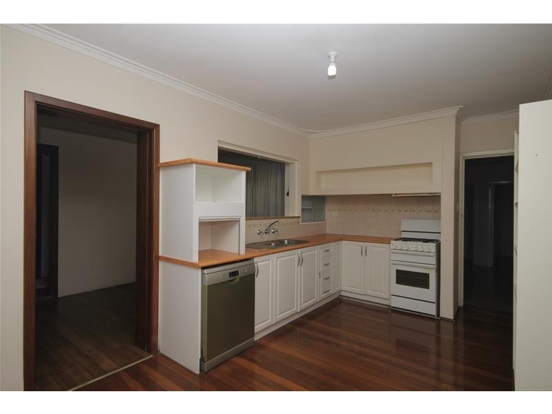 13 William Street, Armadale WA 6112