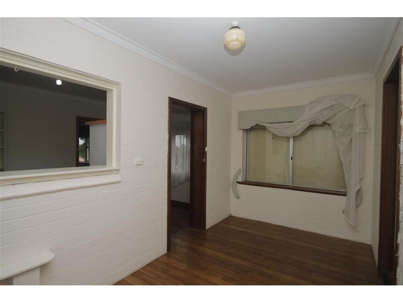 13 William Street, Armadale WA 6112