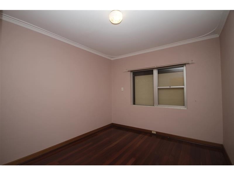 13 William Street, Armadale WA 6112