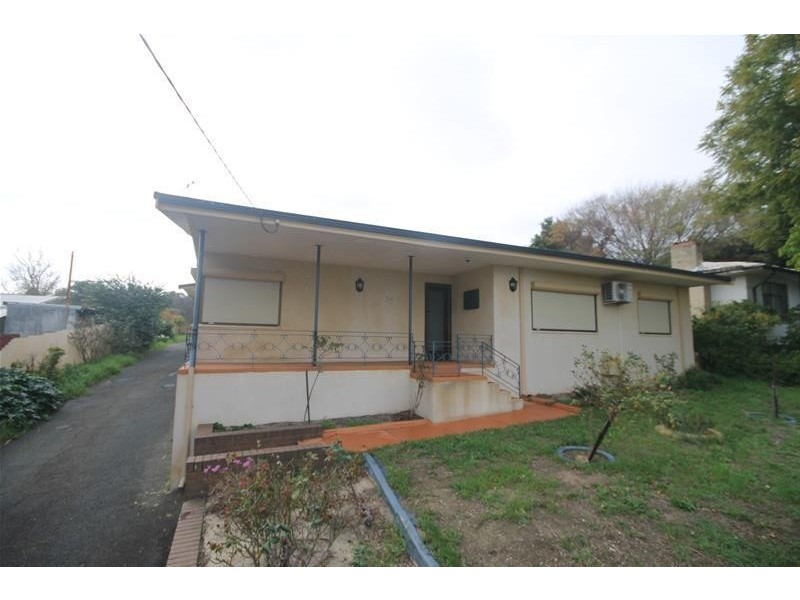 13 William Street, Armadale WA 6112