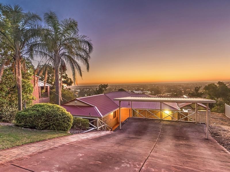 34 Wangoola Terrace, Mount Nasura WA 6112