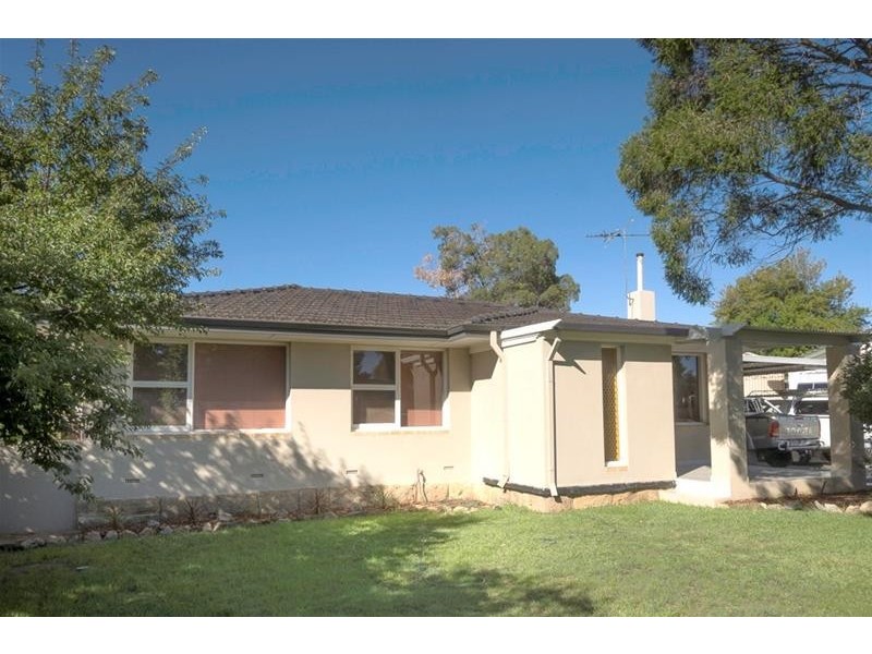 21 Winchester Road, Armadale WA 6112