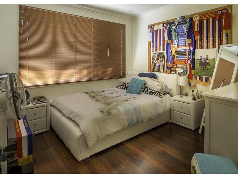 21 Winchester Road, Armadale WA 6112