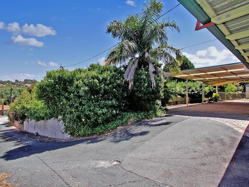 19 Onyx Road, Mount Richon WA 6112