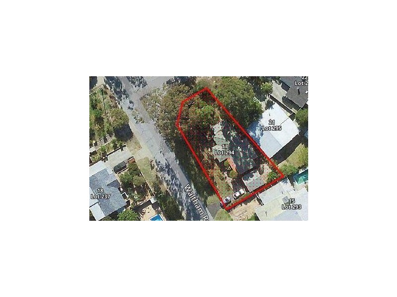 17 Waltham Road, Armadale WA 6112