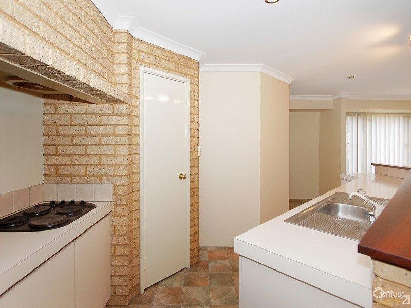 20 Carawatha Avenue, Mount Nasura WA 6112