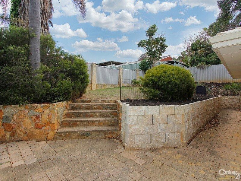 20 Carawatha Avenue, Mount Nasura WA 6112