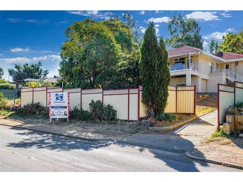 3216 Albany Highway, Mount Nasura WA 6112