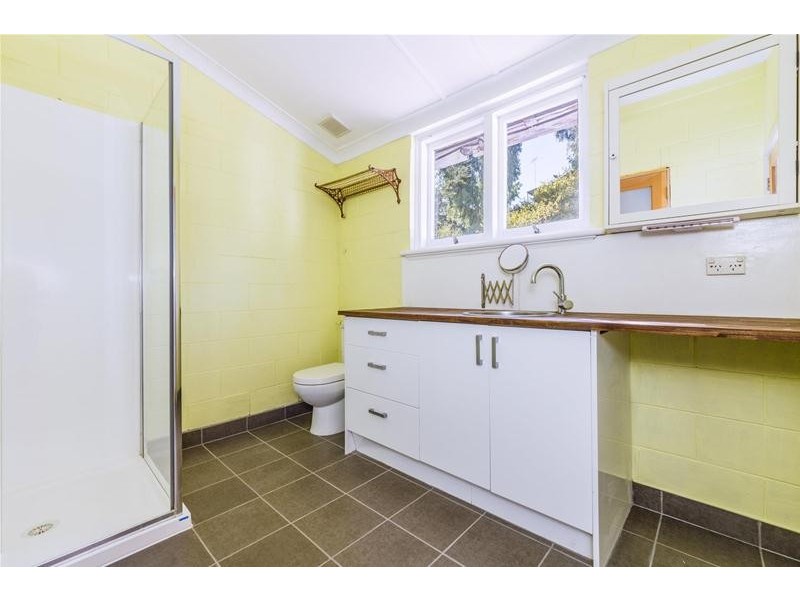 3216 Albany Highway, Mount Nasura WA 6112