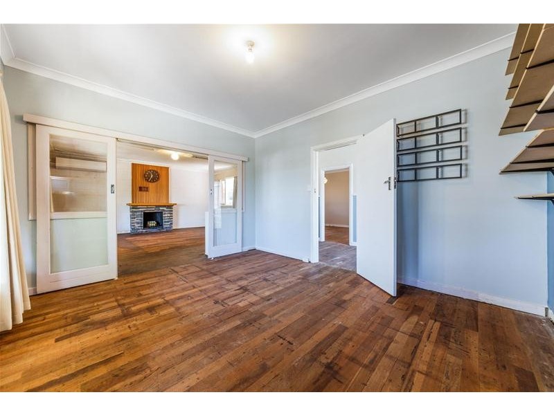 3216 Albany Highway, Mount Nasura WA 6112