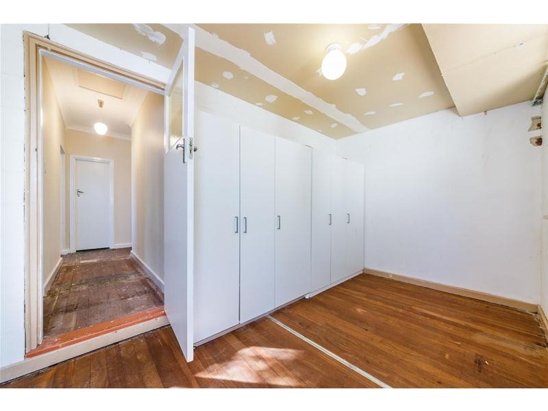 3216 Albany Highway, Mount Nasura WA 6112