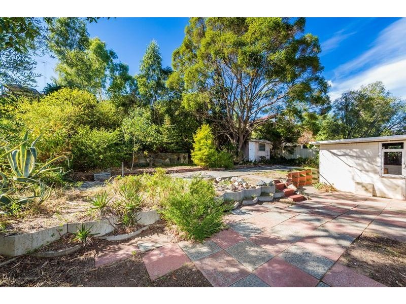 3216 Albany Highway, Mount Nasura WA 6112