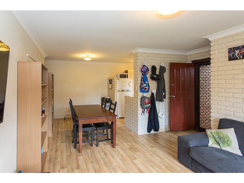 2/324 Streich Avenue, Armadale WA 6112