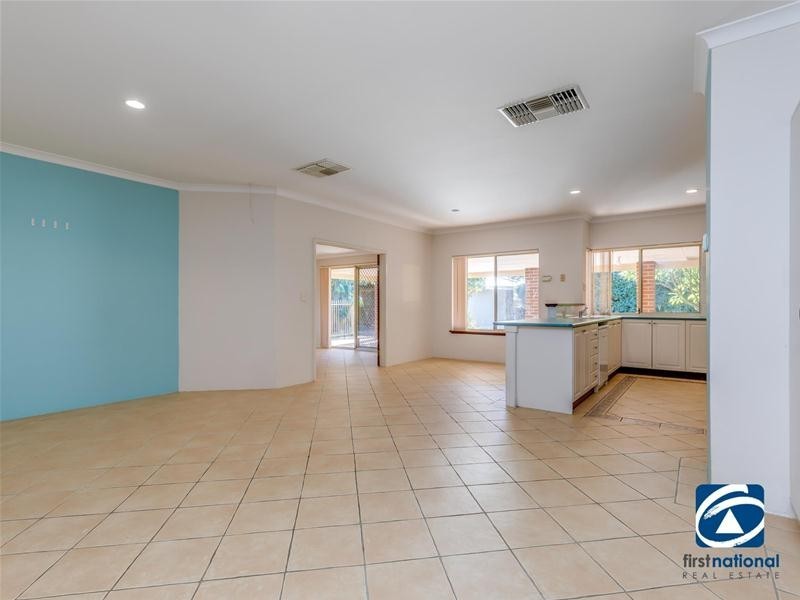 23 Craigie Place, Seville Grove WA 6112