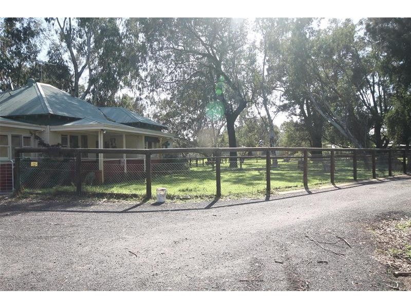 239 Masters Road, Darling Downs WA 6122