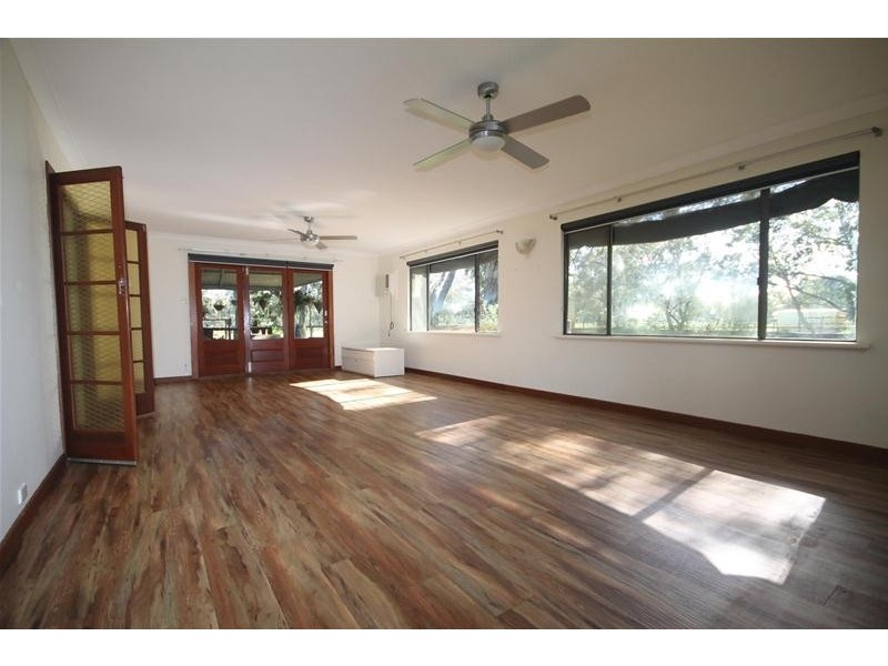 239 Masters Road, Darling Downs WA 6122