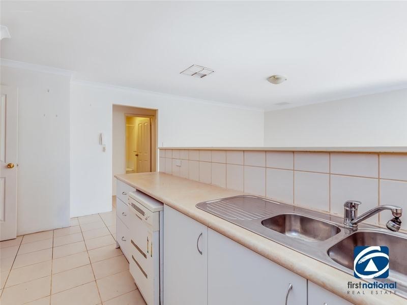 11/405 Railway Avenue, Armadale WA 6112