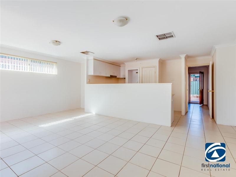 11/405 Railway Avenue, Armadale WA 6112