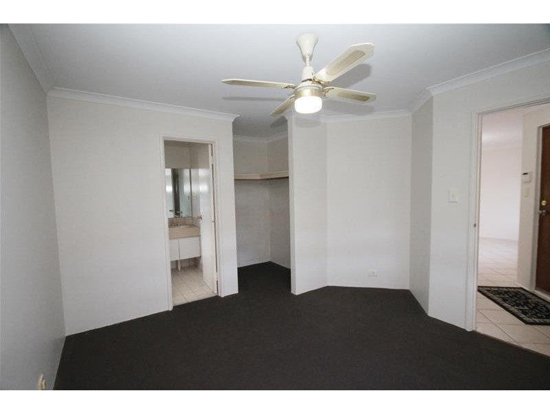 25 Eureka Place, Seville Grove WA 6112