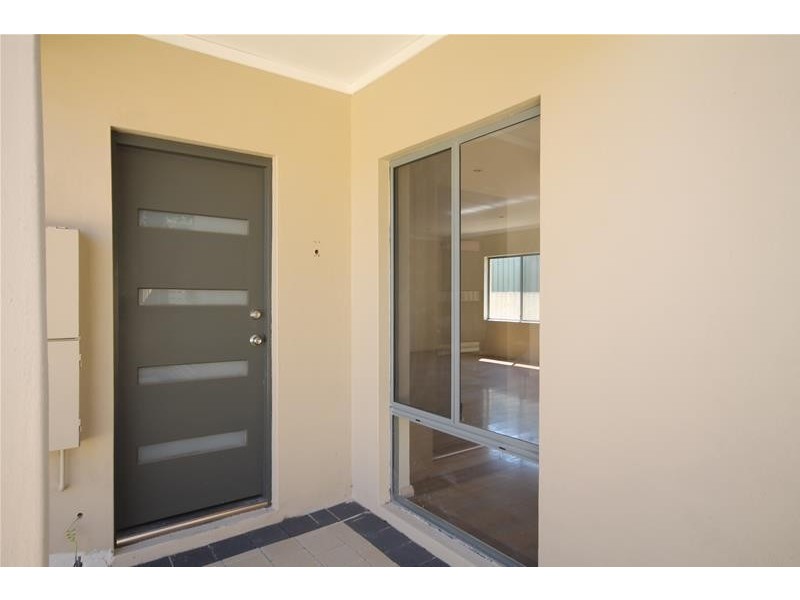 33a Bowden Place, Armadale WA 6112