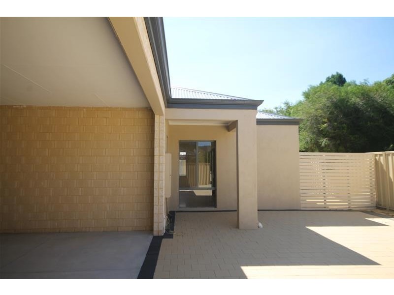 33a Bowden Place, Armadale WA 6112