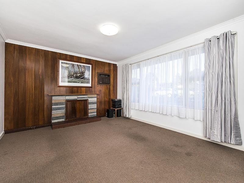 45 Galliers Avenue, Armadale WA 6112