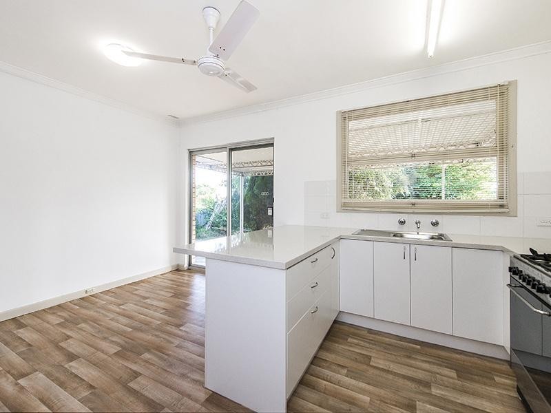 45 Galliers Avenue, Armadale WA 6112