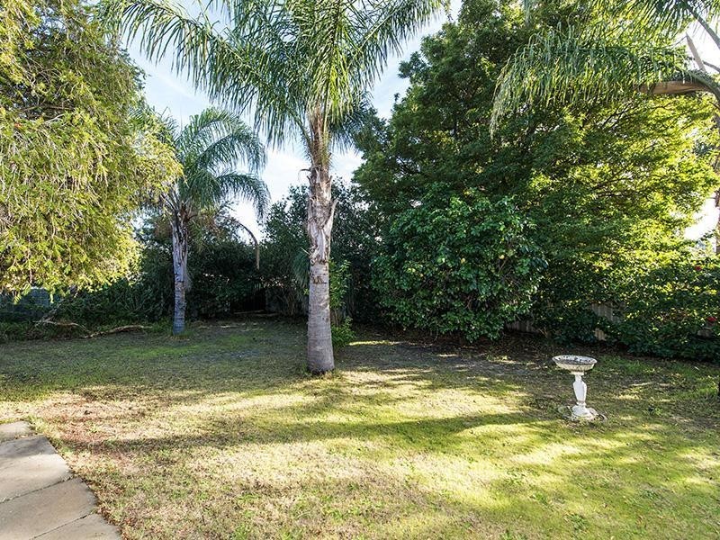 45 Galliers Avenue, Armadale WA 6112