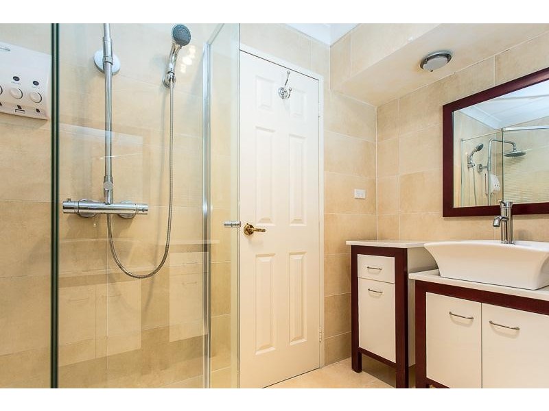 13 Rushton Terrace, Mount Nasura WA 6112