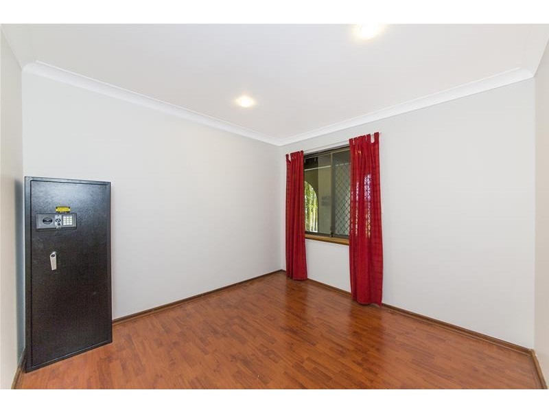 27 Cohuna Drive, Armadale WA 6112