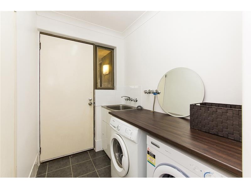 27 Cohuna Drive, Armadale WA 6112