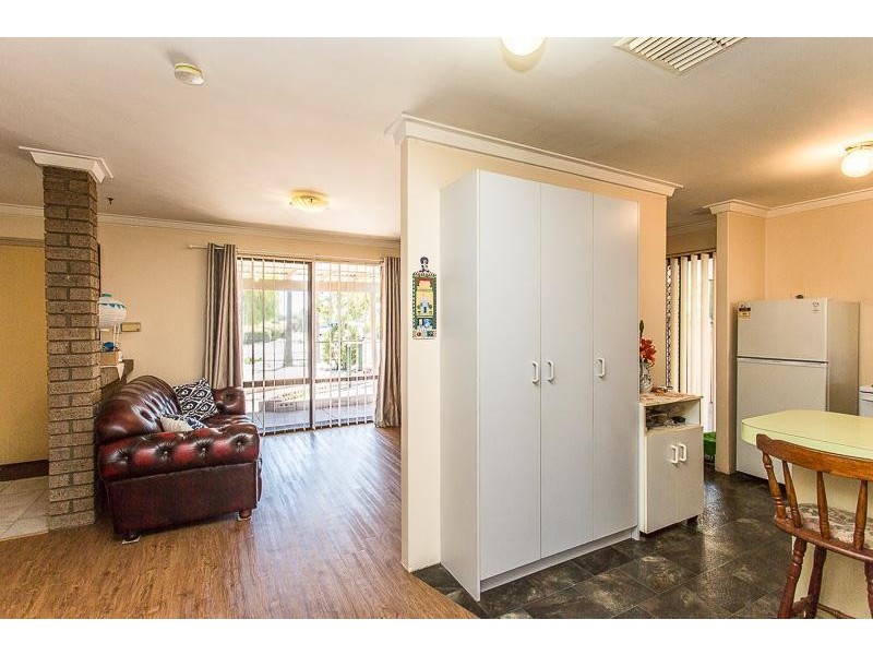 59 Ashburton Drive, Gosnells WA 6110