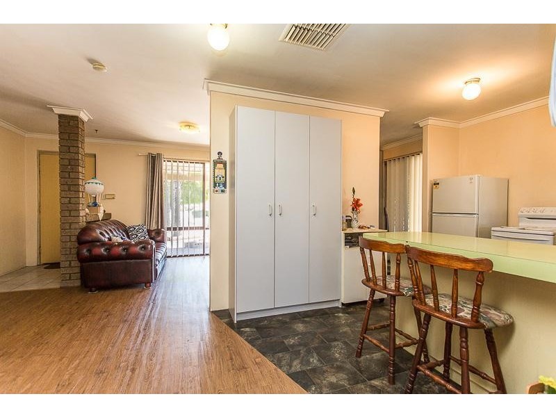 59 Ashburton Drive, Gosnells WA 6110