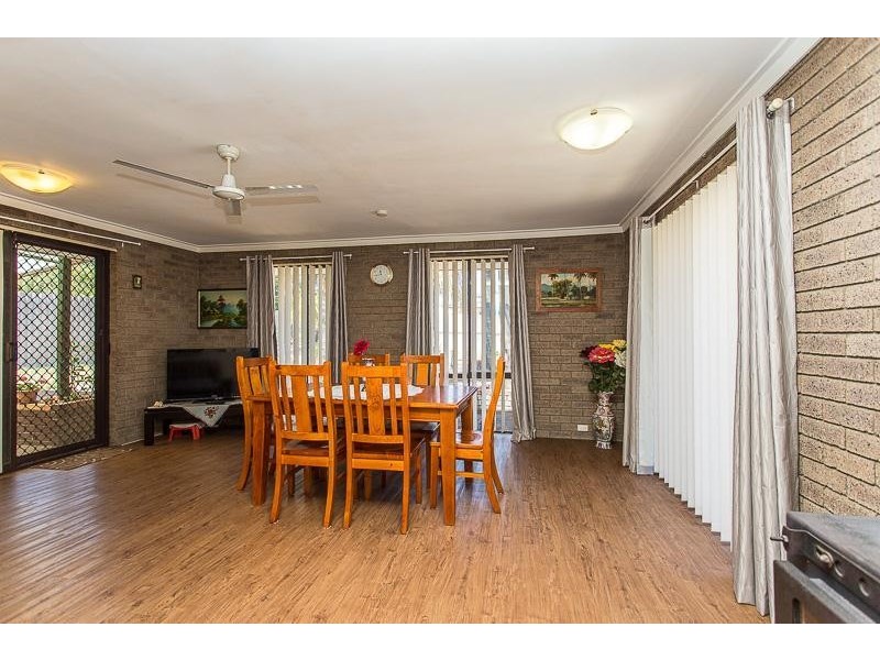 59 Ashburton Drive, Gosnells WA 6110