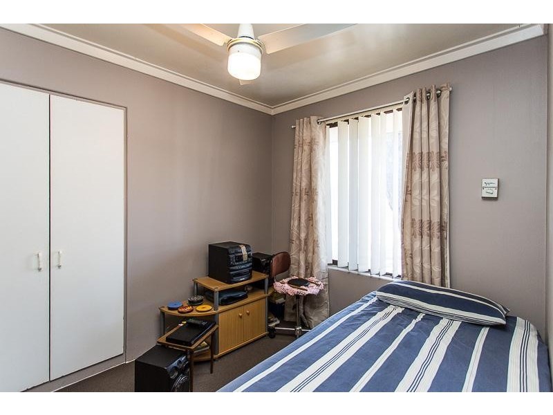 59 Ashburton Drive, Gosnells WA 6110