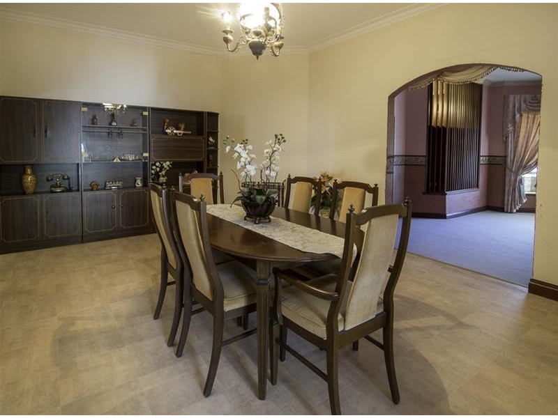 115 Carawatha Avenue, Mount Nasura WA 6112