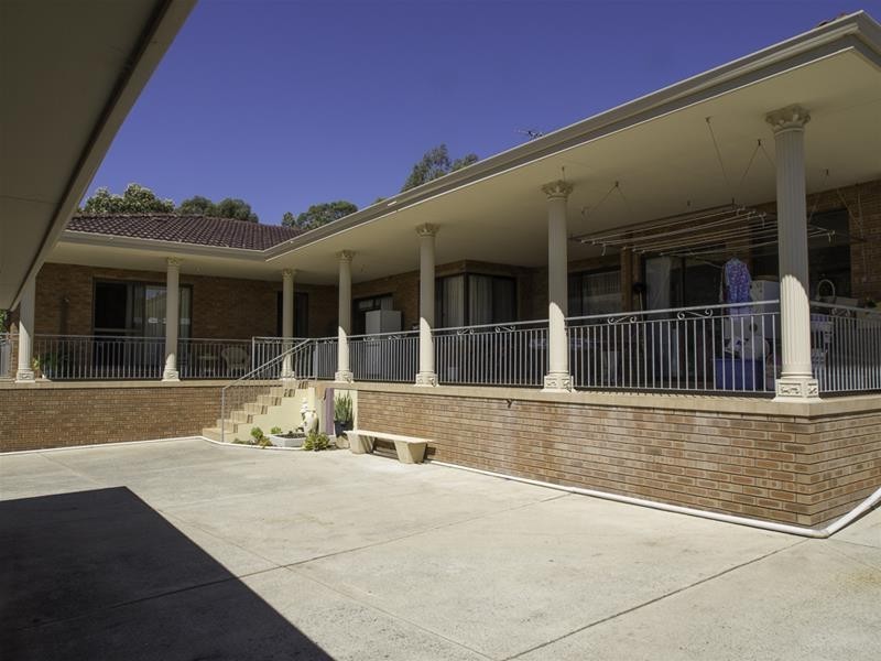 115 Carawatha Avenue, Mount Nasura WA 6112