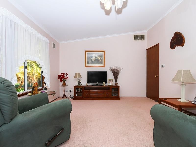 131/270 South Western Highway, Mount Richon WA 6112