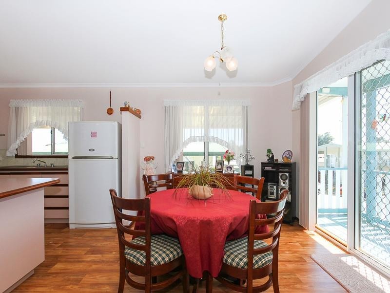 131/270 South Western Highway, Mount Richon WA 6112