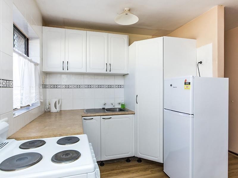 6/67 Manning Road, Como WA 6152