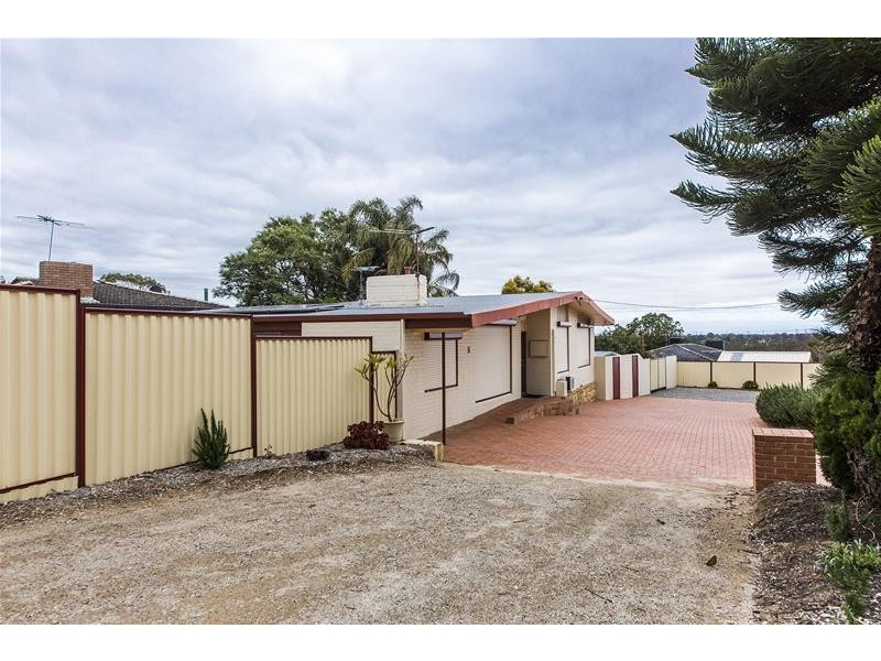 5 Panorama Drive, Kelmscott WA 6111