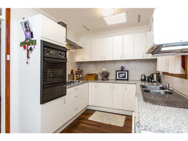 5 Panorama Drive, Kelmscott WA 6111