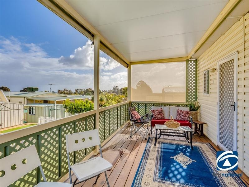 263/270 South Western Highway, Mount Richon WA 6112