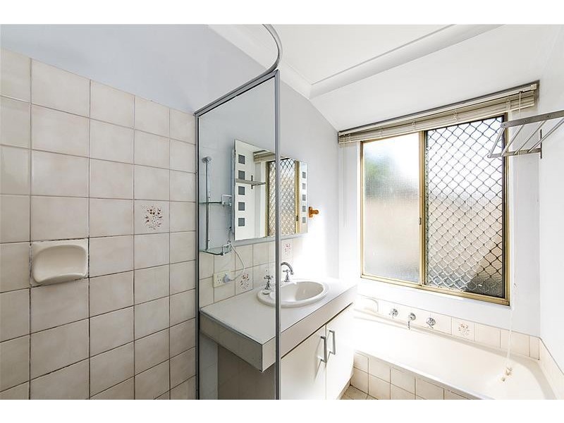 9/23 Quarram Way, Gosnells WA 6110