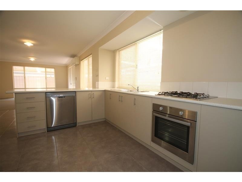 219 Wungong Road, Brookdale WA 6112