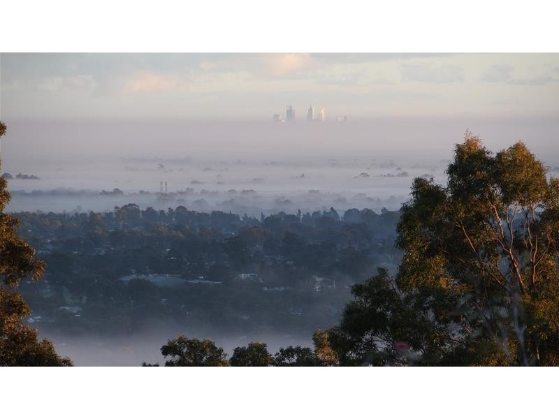 15 Vista Grove, Mount Nasura WA 6112