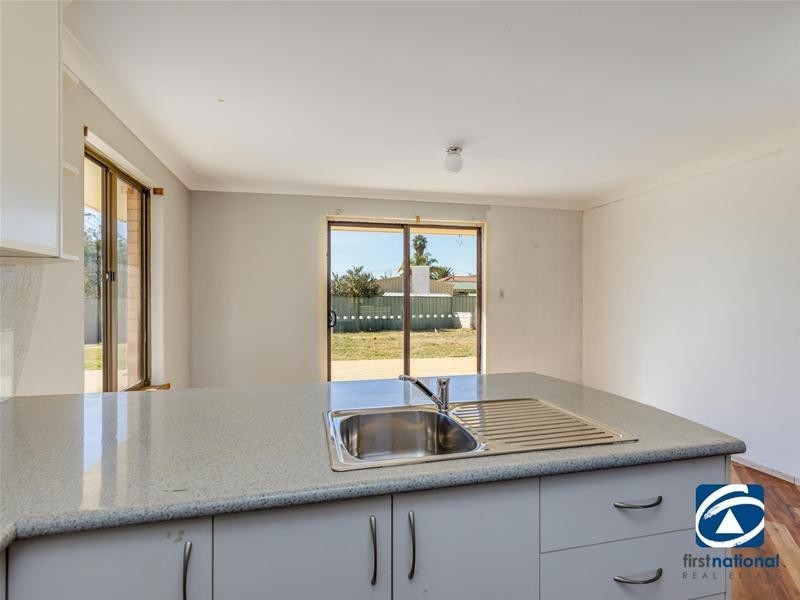 4 Magpie Place, Gosnells WA 6110